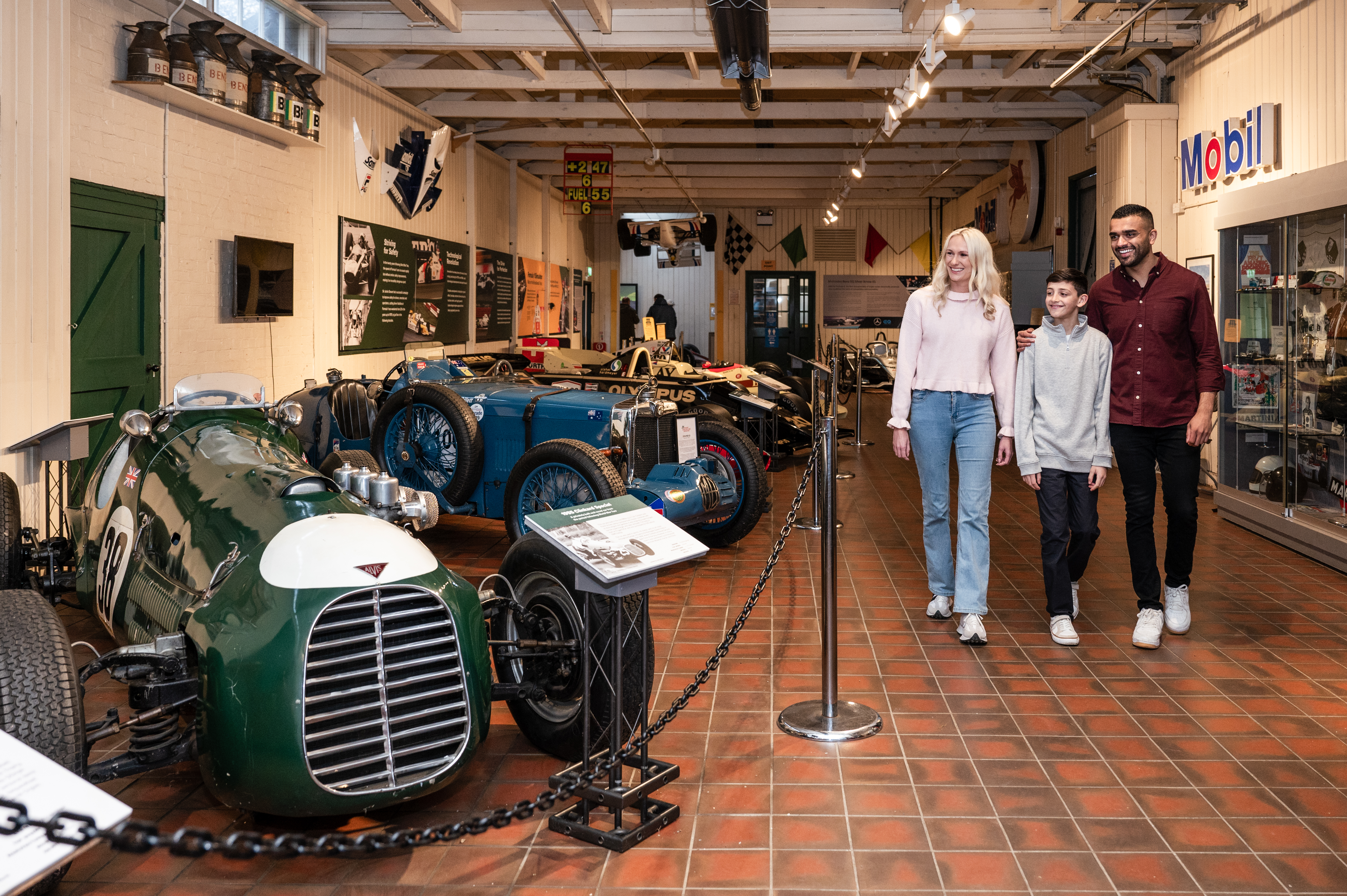 Brooklands Museum Weybridge Grand Prix Exhibit F1 Simulator Racing Cars Classic Cars